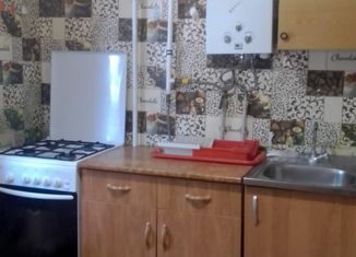 Продам двухкомнатную квартиру, 43 м2, поселок городского типа Ракитное, Пролетарская улица, 11