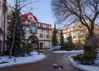 Продам двухкомнатную квартиру, 101 м2, Санкт-Петербург, Большая Озёрная улица, 77, Большая Озёрная улица