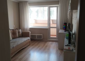 Продается двухкомнатная квартира, 47.5 м2, Екатеринбург, улица Ильича, 28, улица Ильича