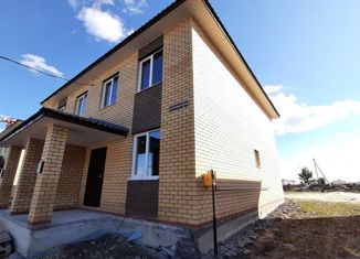 Продаю таунхаус, 100 м2, деревня Куюки, улица 23-й Квартал