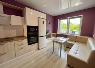 Продается трехкомнатная квартира, 80 м2, Пермь, улица Революции, 48Б, ЖК Гулливер