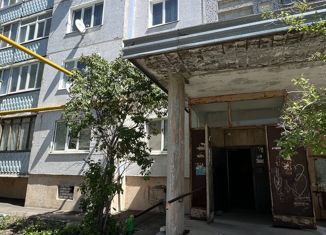 Продаю двухкомнатную квартиру, 53 м2, посёлок городского типа Безенчук, улица Тимирязева, 41