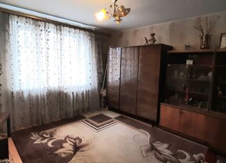 Продается двухкомнатная квартира, 57 м2, поселок городского типа Приморский, улица Просвещения, 1
