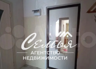 Продаю однокомнатную квартиру, 32 м2, Заводоуковск, Глазуновская улица, 5