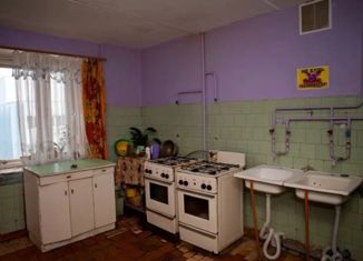 Продаю комнату, 14.4 м2, Новокуйбышевск, улица Миронова, 37В