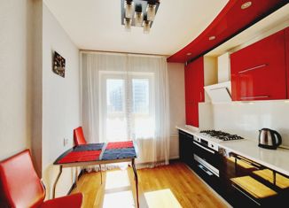 Продается 1-ком. квартира, 49 м2, деревня Старая, улица Генерала Чоглокова, 1