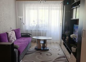 Продаю 2-комнатную квартиру, 40 м2, Киров, улица Фурманова, 9