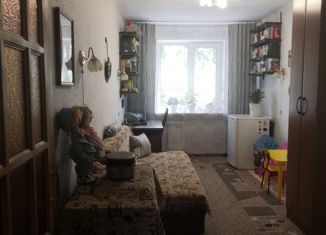 Продам трехкомнатную квартиру, 58 м2, Шелехов, 6-й квартал, 11