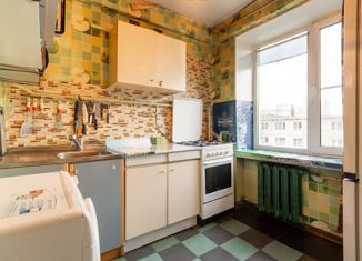 2-комнатная квартира на продажу, 45 м2, Санкт-Петербург, Новоизмайловский проспект, 44к3, метро Московская