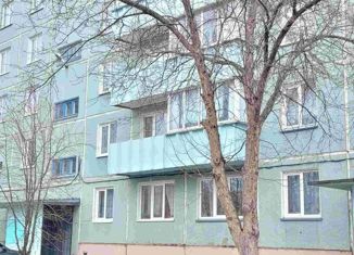 Продается 2-комнатная квартира, 48.1 м2, Кемеровская область, бульвар Металлургов, 6А