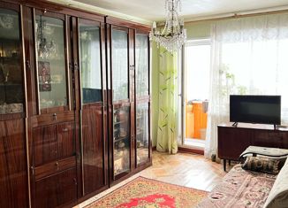 Продам 3-комнатную квартиру, 60 м2, Ульяновск, улица Рябикова, 18, Засвияжский район
