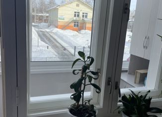 Продажа 3-комнатной квартиры, 60 м2, Лесосибирск, улица Победы, 47