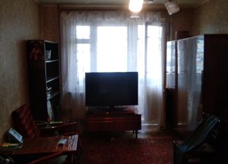 Продаю 1-комнатную квартиру, 35 м2, Ленинградская область, улица Шахтёрской Славы, 3