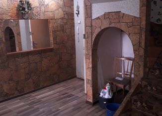 Четырехкомнатная квартира на продажу, 126.5 м2, Старая Русса, микрорайон Городок, 20к2