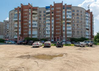 Трехкомнатная квартира на продажу, 61.6 м2, Томск, улица Беринга, 24