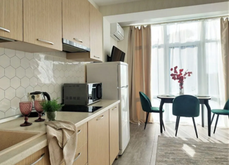 Продается 2-комнатная квартира, 65 м2, посёлок городского типа Сириус, Таврическая улица, 7к2