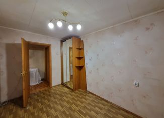 Продам комнату, 46 м2, Екатеринбург, улица Победы, 94, улица Победы