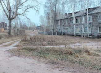 Продаю однокомнатную квартиру, 31 м2, Братск, Набережная улица, 12Б