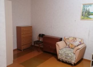 Продаю 1-комнатную квартиру, 32 м2, Агрыз, Октябрьская улица, 10
