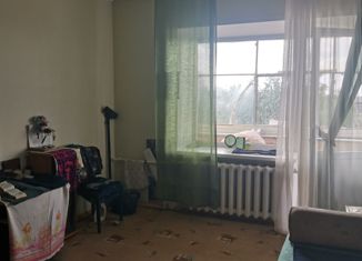 Продам 1-ком. квартиру, 32 м2, Менделеевск, улица Фомина, 21