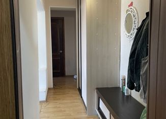 Продаю 2-ком. квартиру, 47.2 м2, Бугульма, улица Нефтяников, 22