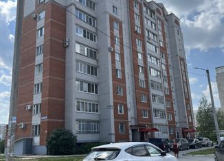 Продам 1-ком. квартиру, 45 м2, Йошкар-Ола, улица Кирова, 17А