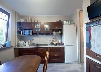 Продам 3-комнатную квартиру, 74 м2, Москва, Кантемировская улица, 12к2, Кантемировская улица