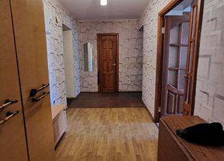 Продается 2-комнатная квартира, 71 м2, Республика Башкортостан, улица Юрия Гагарина, 54/1