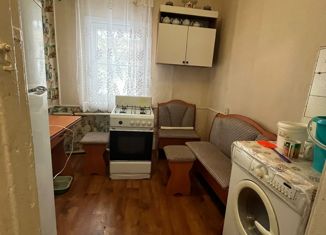 Продам 2-комнатную квартиру, 32.5 м2, Данков, улица Ленина, 36