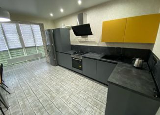 Продается двухкомнатная квартира, 66 м2, село Новобессергеневка, улица Н.П. Овчарова, 3к1