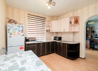 Продажа двухкомнатной квартиры, 46 м2, село Тополево, квартал Крылатское, 10