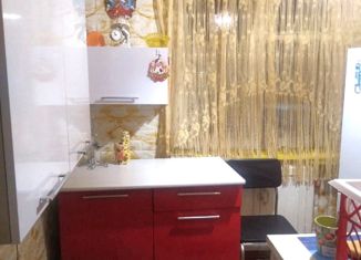 Продам 3-комнатную квартиру, 59.1 м2, поселок Углеуральский, улица Чернигина, 1