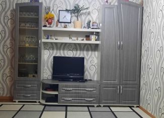 Продам 2-ком. квартиру, 46.9 м2, село Власиха, Строительная улица, 31