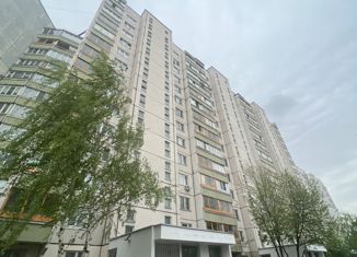 Продам 2-ком. квартиру, 60 м2, Москва, улица Маршала Кожедуба, 16к1, улица Маршала Кожедуба