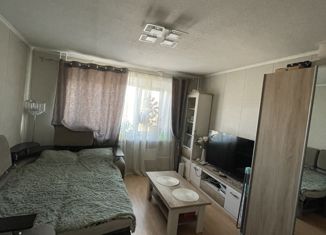 Продам 1-ком. квартиру, 36 м2, Нижний Новгород, улица Александра Люкина, 5, улица Александра Люкина