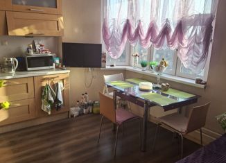 Продается двухкомнатная квартира, 91 м2, Москва, Радужная улица, 14к5