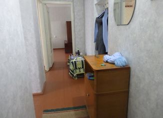 Сдам 2-комнатную квартиру, 44 м2, Воткинск, улица Робеспьера, 11А