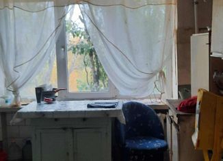 Продам комнату, 88 м2, Саратов, проспект имени 50 лет Октября, 134А