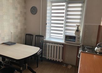 Трехкомнатная квартира на продажу, 64.4 м2, село Пычас, Гвардейская улица, 17