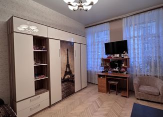 Продам 3-ком. квартиру, 102.3 м2, Санкт-Петербург, Рыбацкая улица, 4, метро Чкаловская