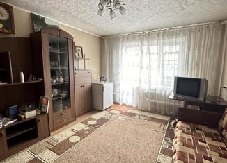 Продам двухкомнатную квартиру, 50.9 м2, Кемеровская область, улица Калинина, 2