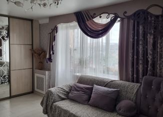 Продажа 4-ком. квартиры, 78.1 м2, Ставрополь, улица Гризодубовой, 27, микрорайон № 7