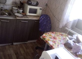 Продаю 3-комнатную квартиру, 51 м2, Глазов, улица Драгунова, 2з