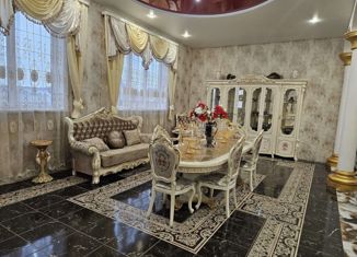 Дом на продажу, 322 м2, поселок Круглое Поле, улица Марата Файзуллина, 14