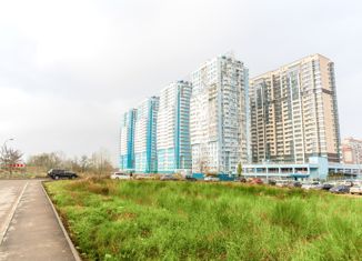 Продам трехкомнатную квартиру, 67.4 м2, Краснодар, улица Автолюбителей, 1Длит4, ЖК Стрижи