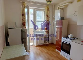 Сдача в аренду 1-ком. квартиры, 45 м2, Горячий Ключ, улица Ленина, 49