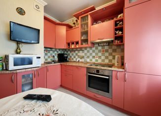 Продаю 2-комнатную квартиру, 57 м2, Москва, улица Маршала Кожедуба, 14, улица Маршала Кожедуба