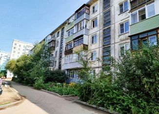 Продается четырехкомнатная квартира, 72 м2, Рубцовск, Алтайская улица, 39