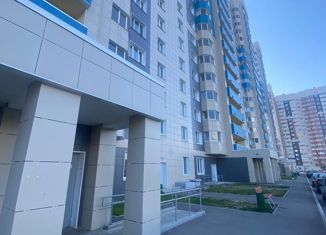 Двухкомнатная квартира на продажу, 67.3 м2, Зеленодольск, улица Сайдашева, 19А