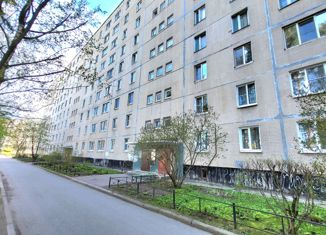 Продам комнату, 50.9 м2, Кировск, Северная улица, 17